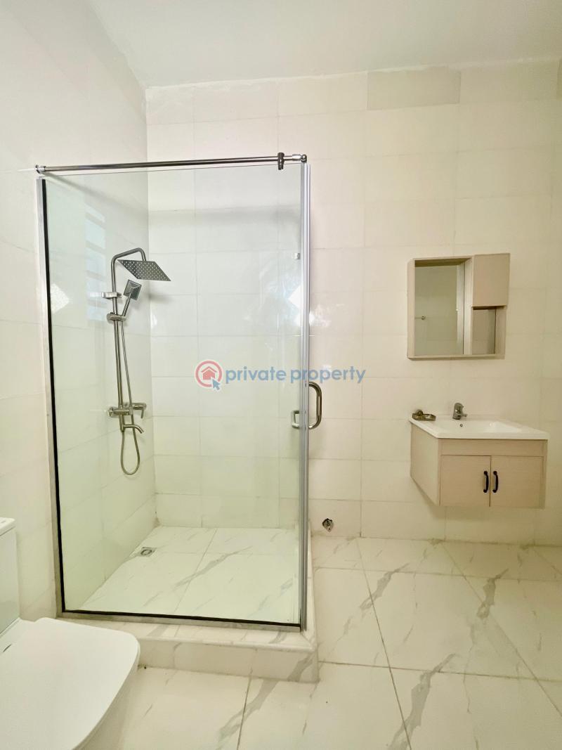 4 bedroom House For Sale Lekki Lagos - 11
