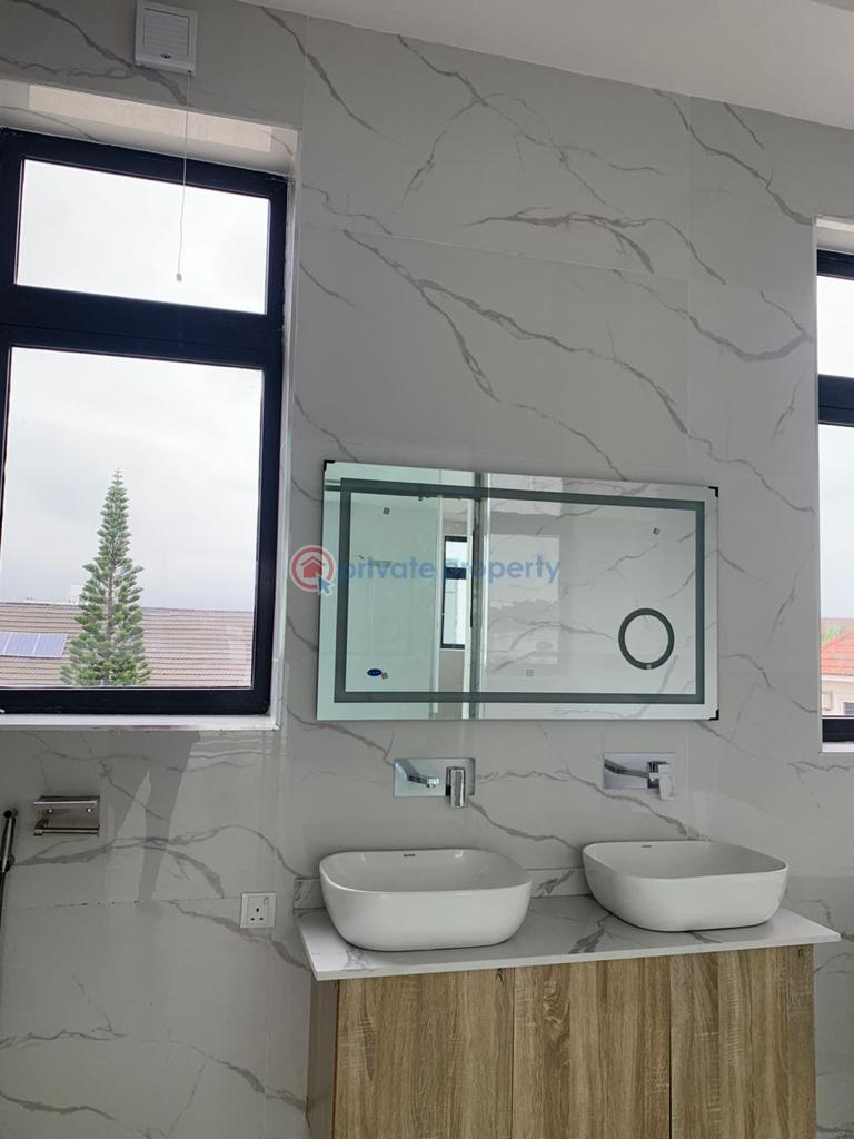 House For Sale Rahman Adeboyejo Estate, Marwa, Lekki Right Hand Side Lekki Phase 1 Lagos - 5