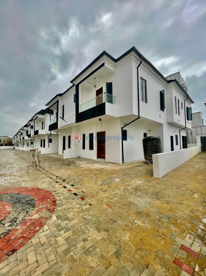 4 bedroom House For Sale Lekki Lagos - 1