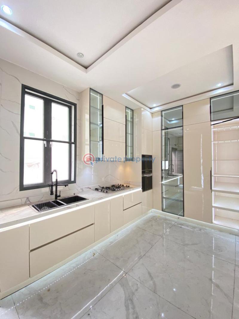 4 bedroom Detached Duplex For Sale Lekki Phase 1 Lagos - 3