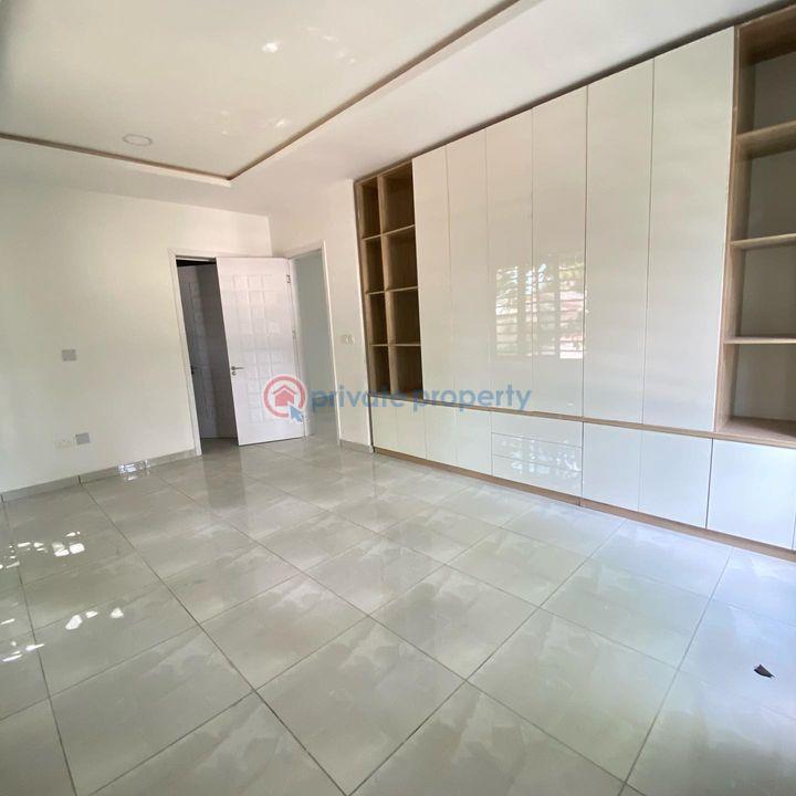 4 bedroom Terraced Duplex For Rent Victoria Island Lagos - 10
