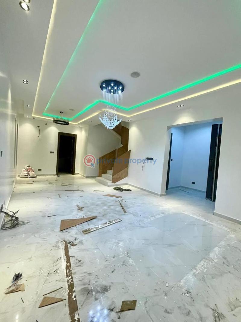 5 bedroom Detached Duplex For Sale Lekki Lagos - 2