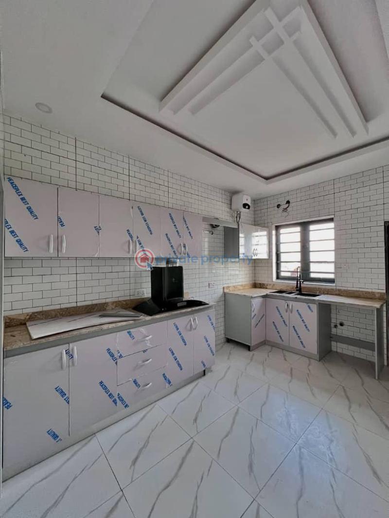 6 bedroom Terraced Duplex For Sale Lekki Lagos - 9