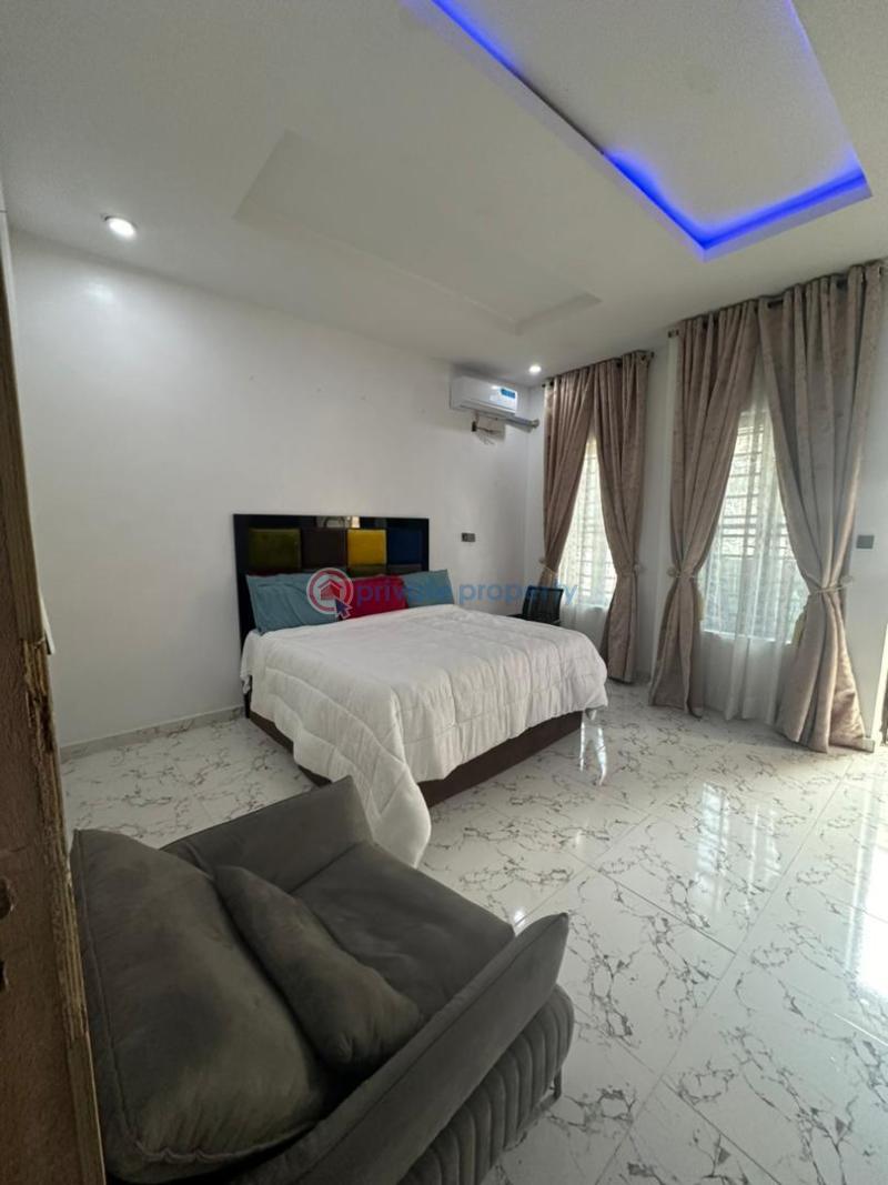1 bedroom Mini Flat For Rent Along Lekki Expressway Lagos - 5