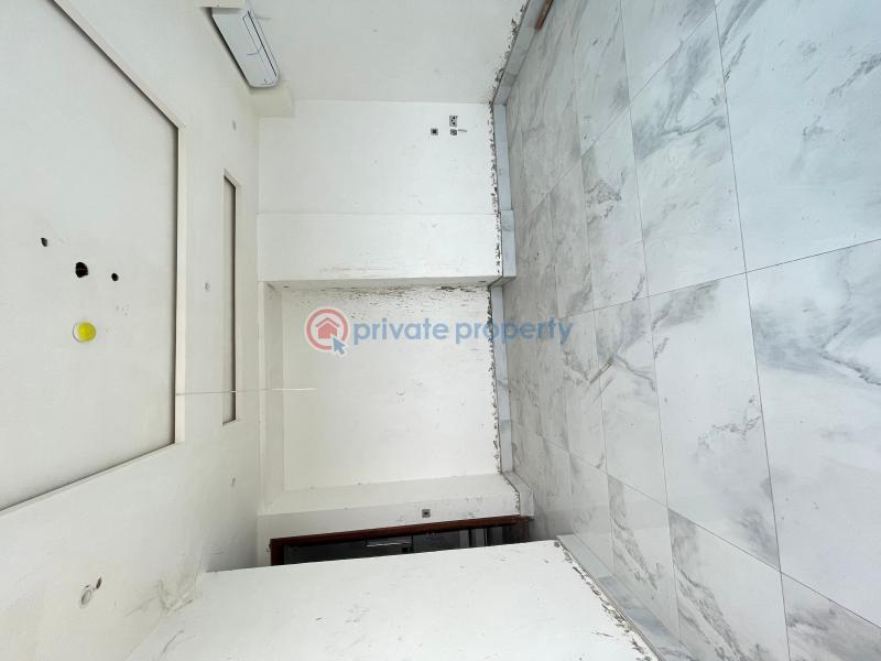 3 bedroom Flat & Apartment For Sale Gerard Road Ikoyi Lagos - 9