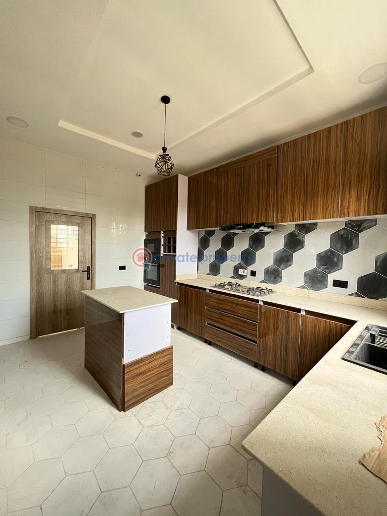 4 bedroom Semi detached Duplex For Rent Osapa London Lekki Lagos - 5