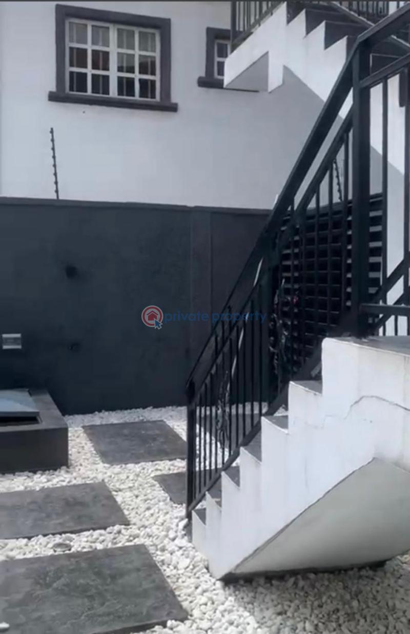 Luxuriously fully furnished 4 bedrooms apartment - 8 4 bedroom Block Of Flats Short let On Admiralty Way Lekki Phase 1 Lagos - 8