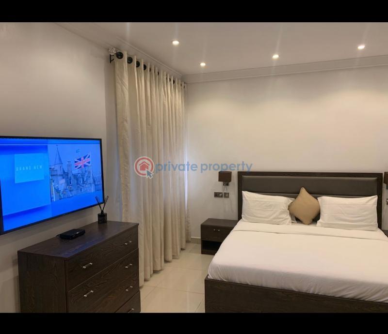Luxuriously fully furnished 4 bedrooms apartment - 3 4 bedroom Block Of Flats Short let On Admiralty Way Lekki Phase 1 Lagos - 3