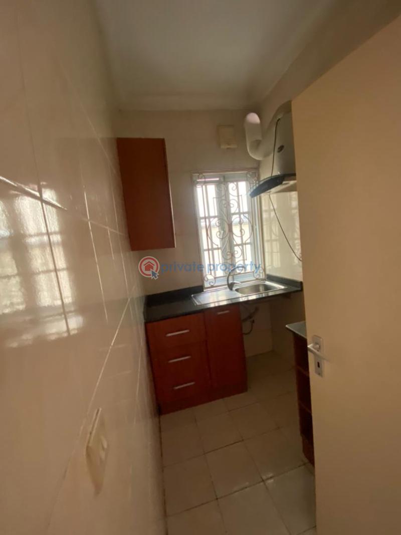 1 bedroom Flat & Apartment For Rent Lekki Phase 1 Lagos - 5