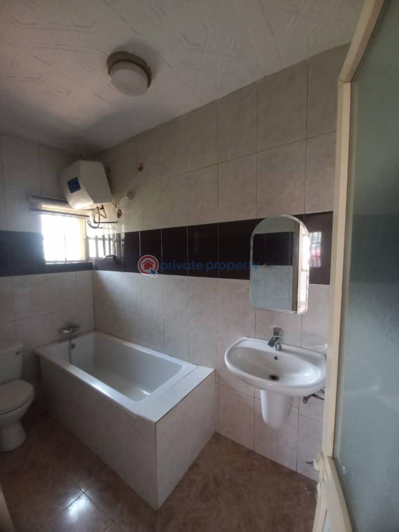 2 bedroom Flat & Apartment For Rent Magodo Phase2 Magodo GRA Phase 2 Kosofe/Ikosi Lagos - 1