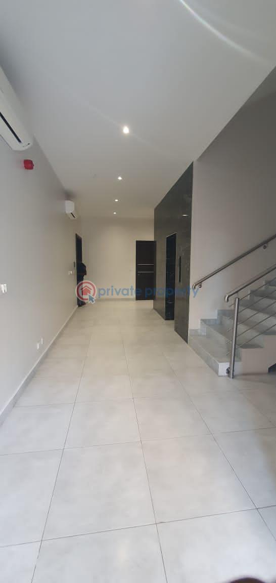3 bedroom Flat & Apartment For Rent Banana Island Ikoyi Lagos - 1