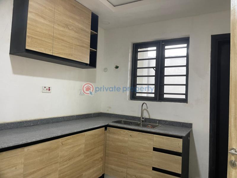 3 bedroom Block Of Flats For Rent Onigbongbo Estate Maryland Mende Maryland Lagos - 14