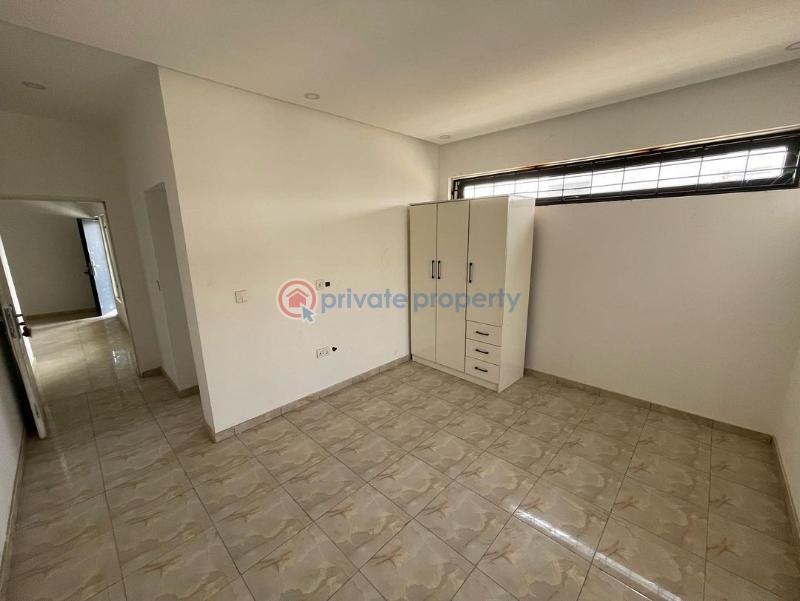 3 bedroom Flat & Apartment For Sale Life Camp Abuja Phase 3  - 4