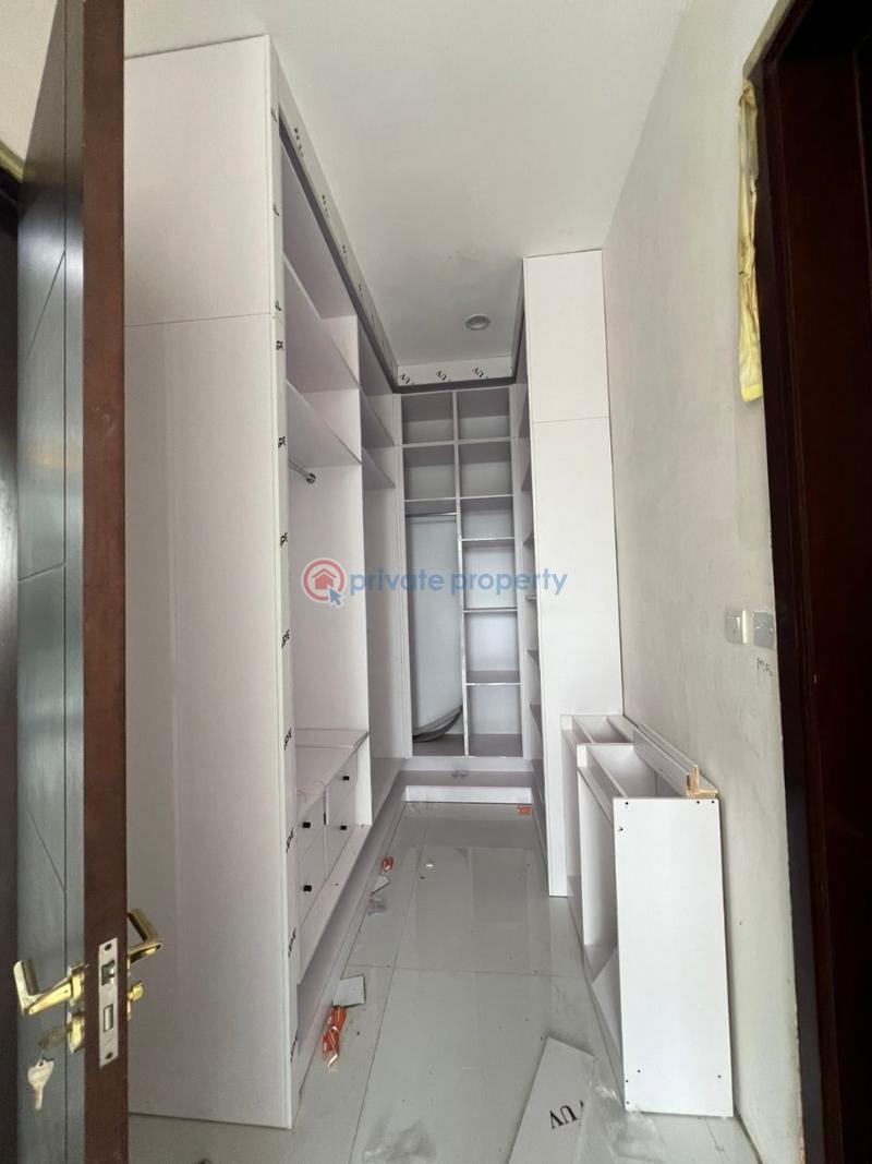 3 bedroom Flat & Apartment For Sale Lekki Phase 1 Lagos - 6