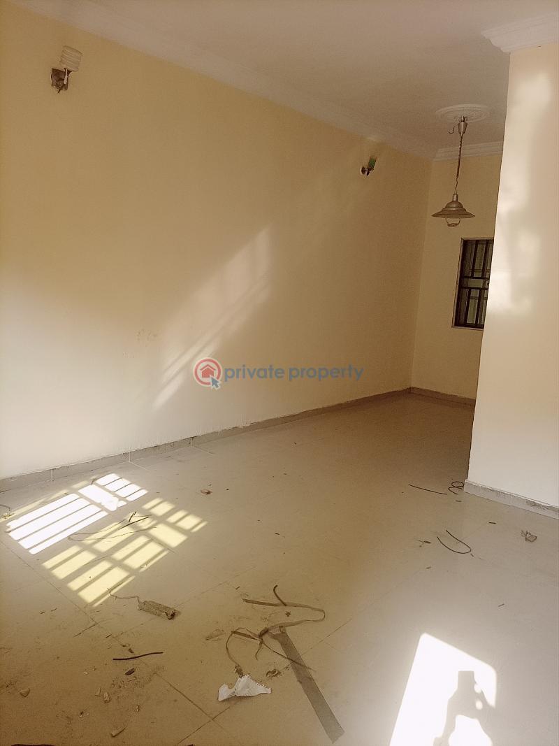 For rent 3 bedroom Flat & Apartment Ajao Estate Isolo Lagos Mainland