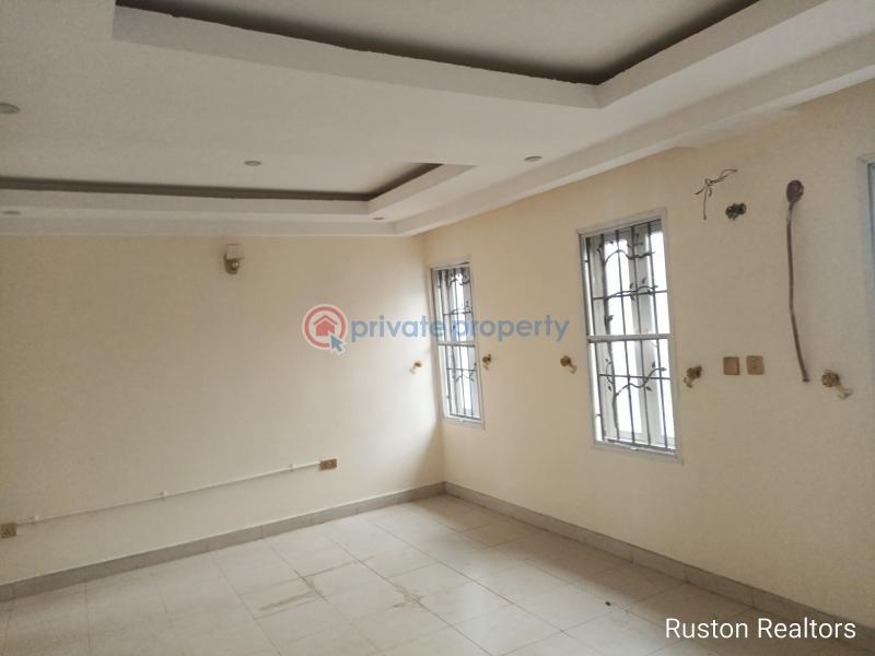 4 bedroom Semi detached Duplex For Sale Carlton Gate Estate Ibadan Oyo - 3