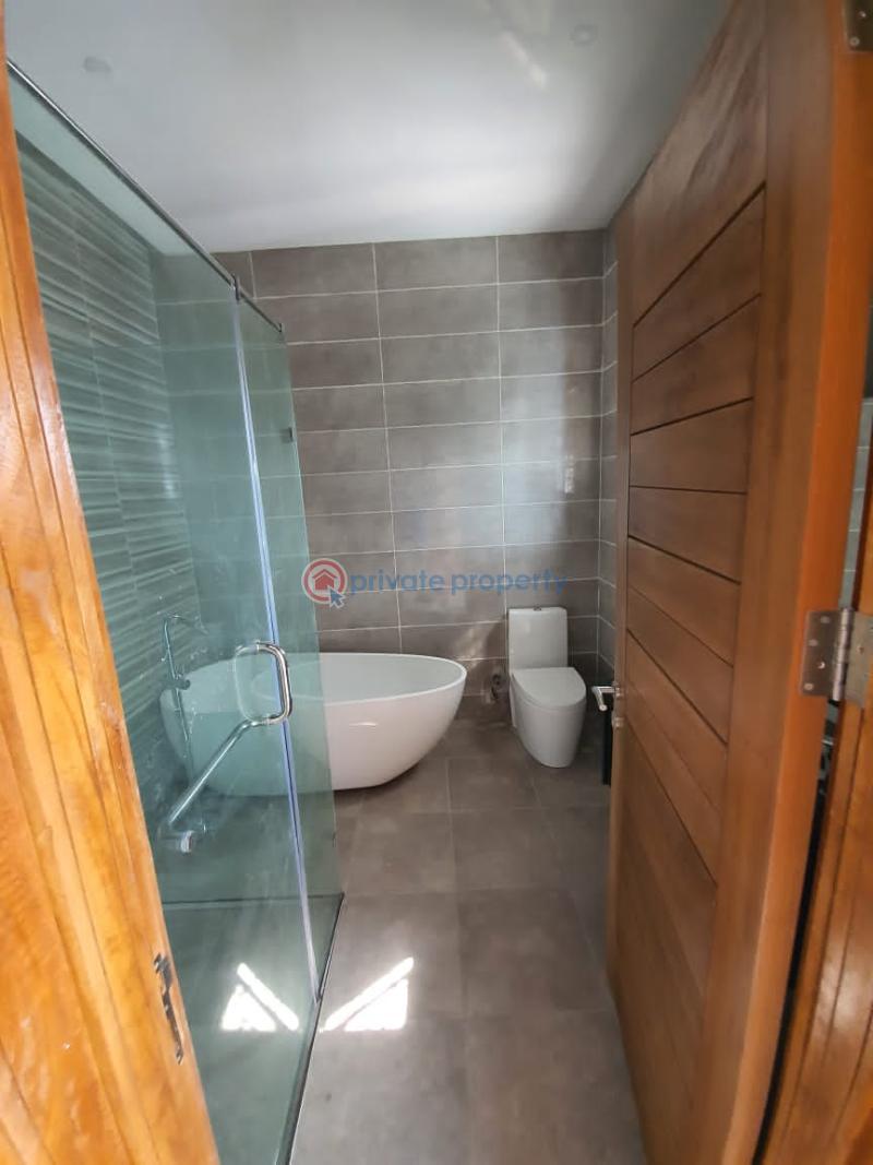 4 bedroom House For Rent Lekki Lagos - 9