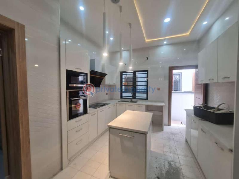 5 bedroom House For Sale Agungi Lekki Lagos - 1