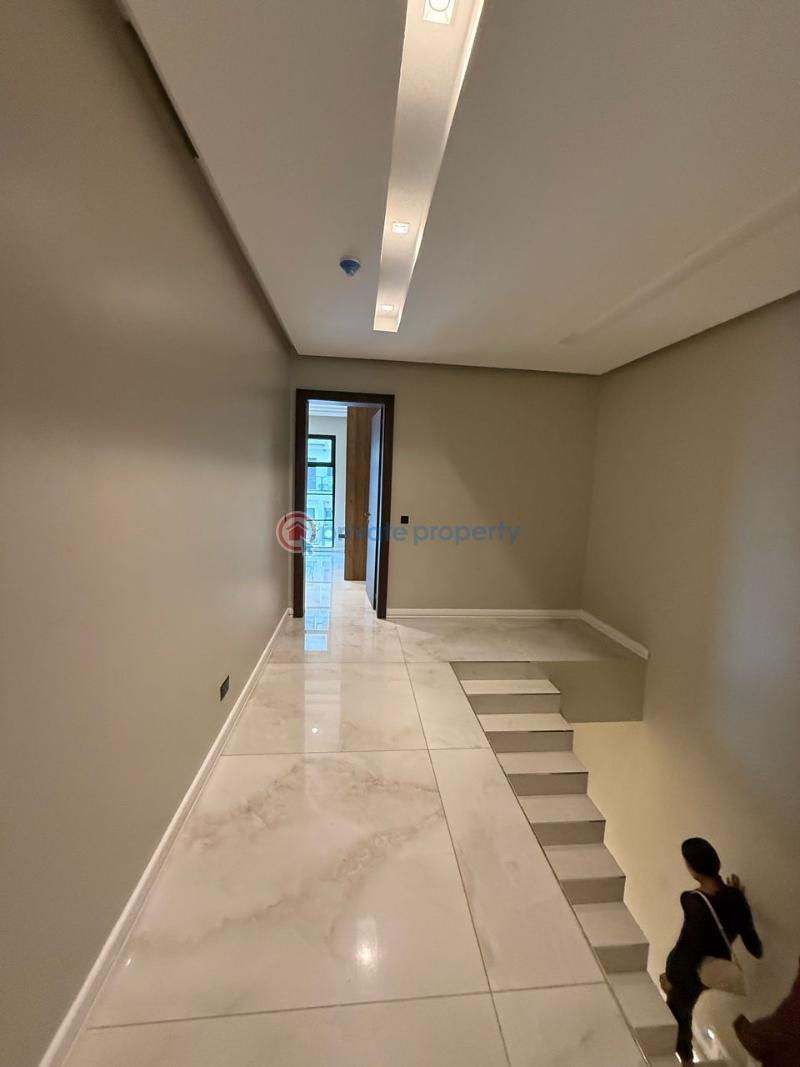 4 bedroom Terraced Duplex For Sale Old Ikoyi Lagos - 20