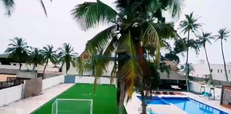 4 bedroom Duplex Short let Along Lekki Expressway Lagos - 1