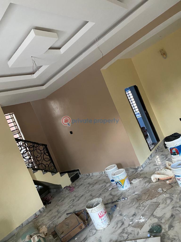 4 bedroom House For Sale Carlton Gate Estate, Off General Gas Akobo, Ibadan. Akobo Ibadan Oyo - 1