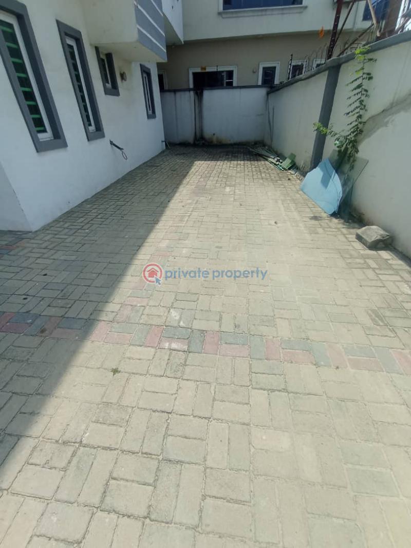 Luxury 4bedroom fully detached duplex - 1 4 bedroom Detached Duplex For Sale Ologolo Lekki Lagos - 1