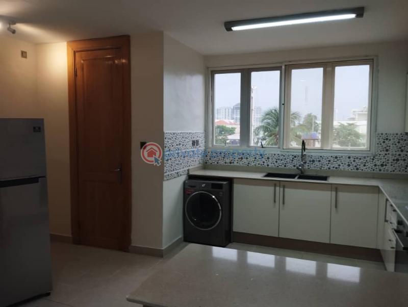 4 bedroom Flat & Apartment For Rent Off Bourdillon Old Ikoyi Lagos - 6