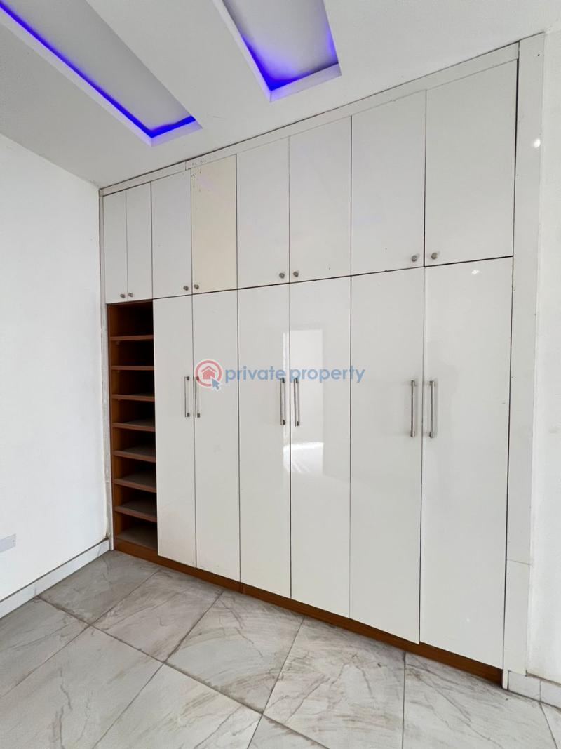 4 bedroom Semi detached Duplex For Sale Located In A Calm And Secured Neighborhood At Ajah, Lekki Lagos Ajah Lagos - 2