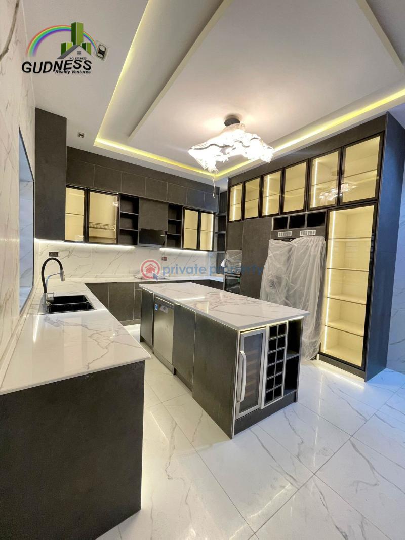 5 bedroom Detached Duplex For Sale Lekki Phase 1 Lagos - 2