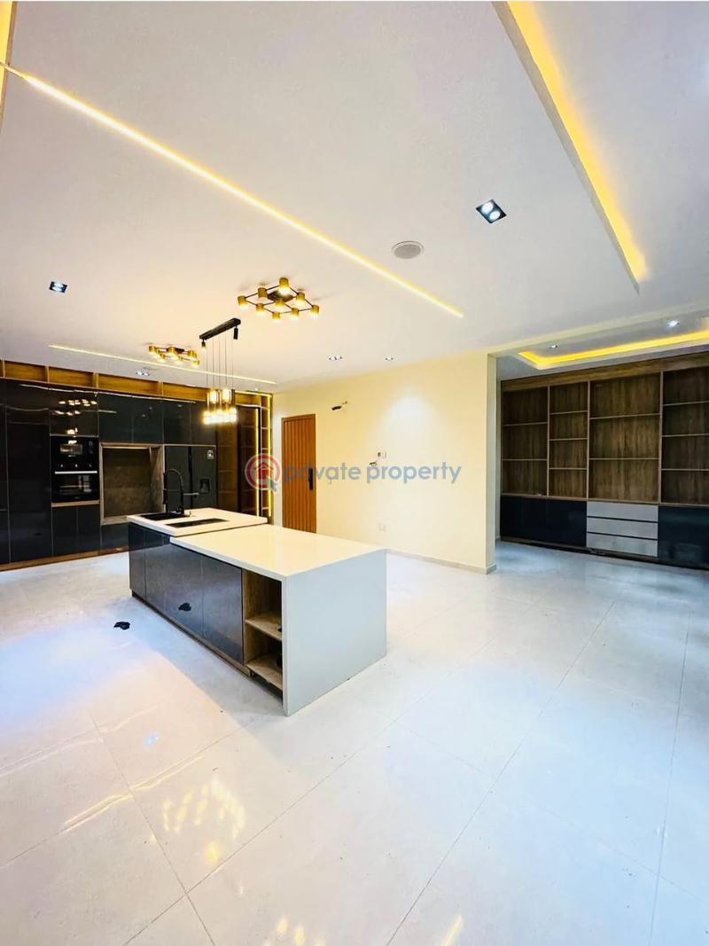5 bedroom Detached Duplex For Sale Royal Gardens Estate Lekki Lagos - 6