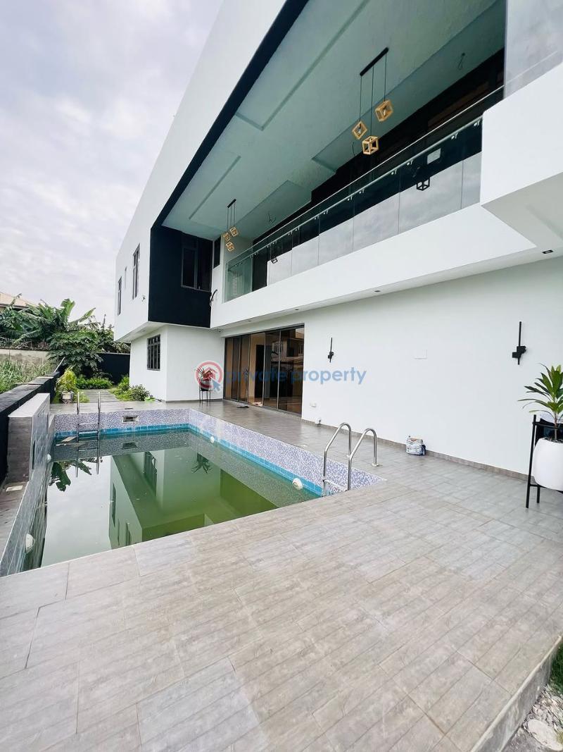 5 bedroom Detached Duplex For Sale Royal Gardens Estate Lekki Lagos - 9