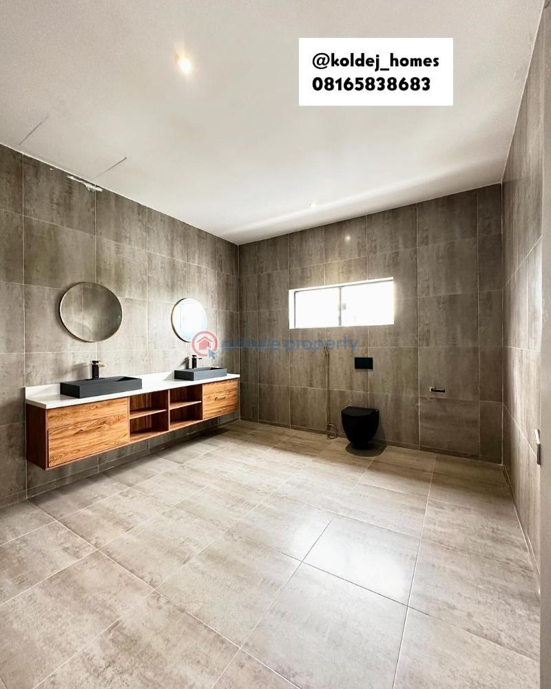 5 bedroom Detached Duplex For Sale Exotic Property With A Pool And Bq With Spacious Rooms In An Exclusive And Affluent Secured Estate Ajah Lagos - 11