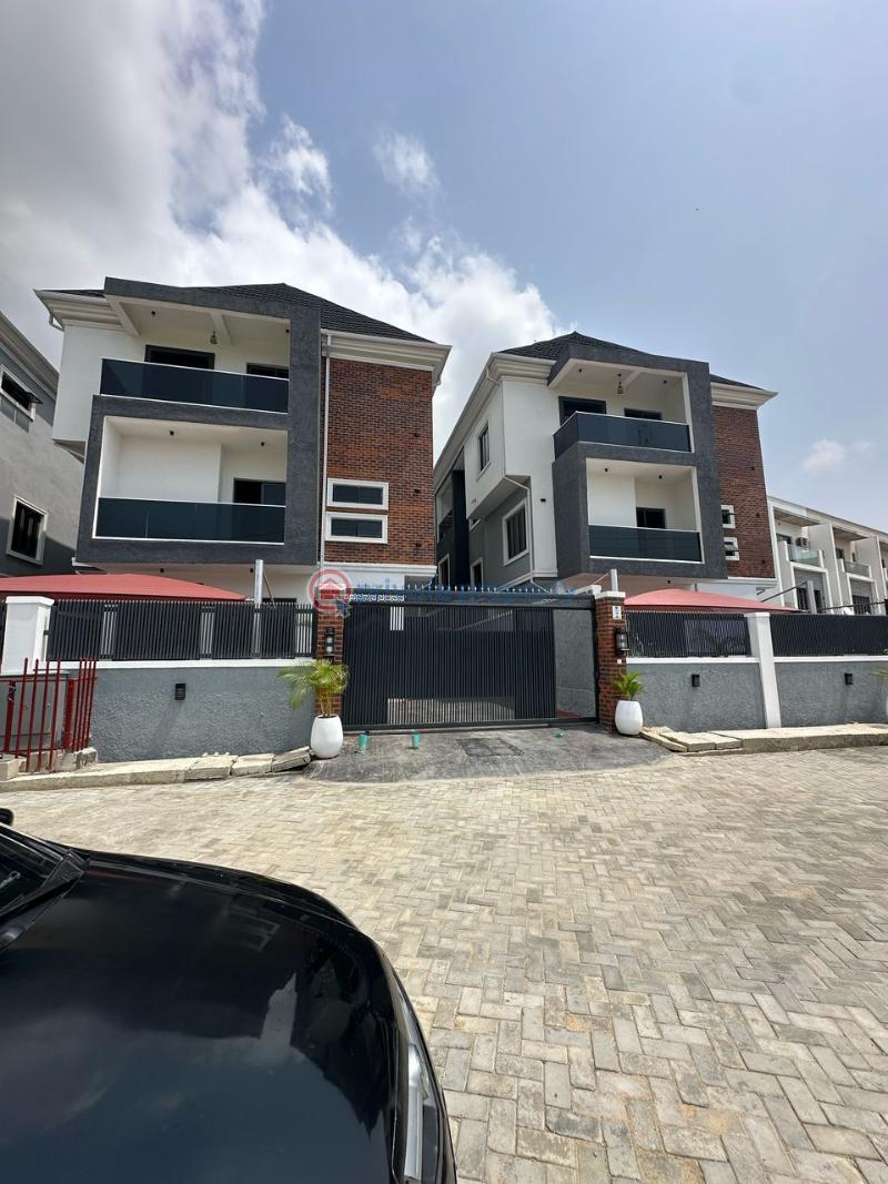 5 bedroom Detached Duplex For Sale Lekki Phase 1 Lagos - 1