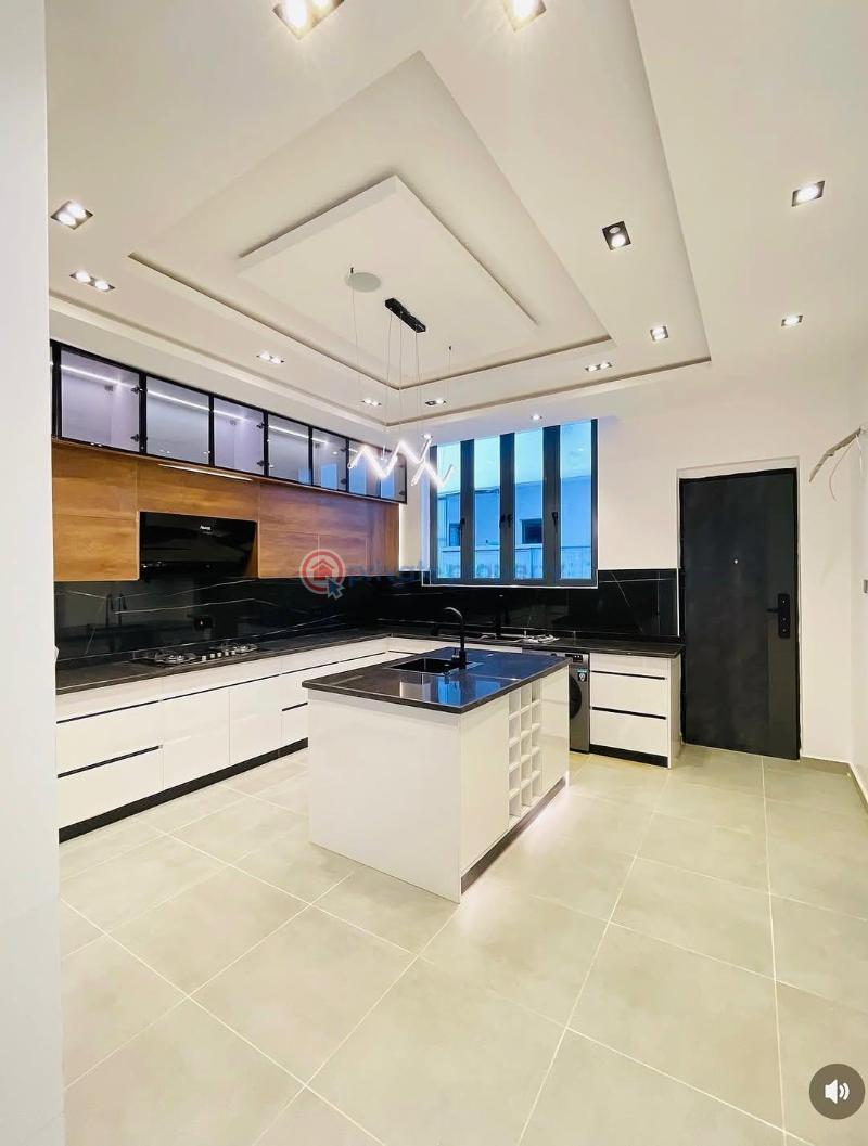 5 bedroom House For Sale Megamound Lekki Lagos - 2