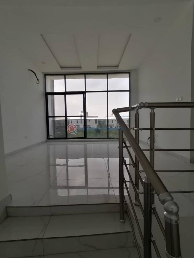 For sale 5 bedroom Flat & Apartment Lagos Island (PID 8PACRC