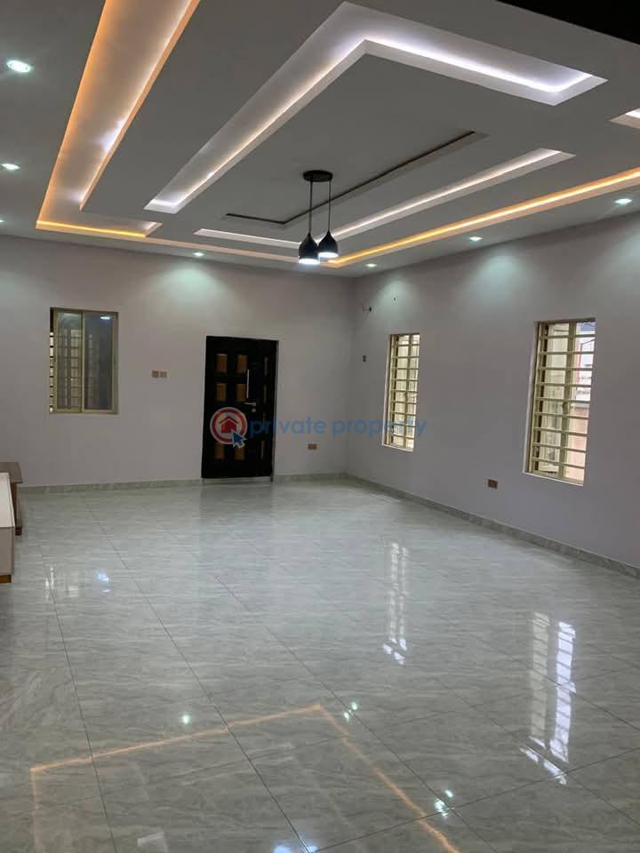 5 bedroom Semi detached Duplex For Sale Ikeja Mende Maryland Lagos - 2