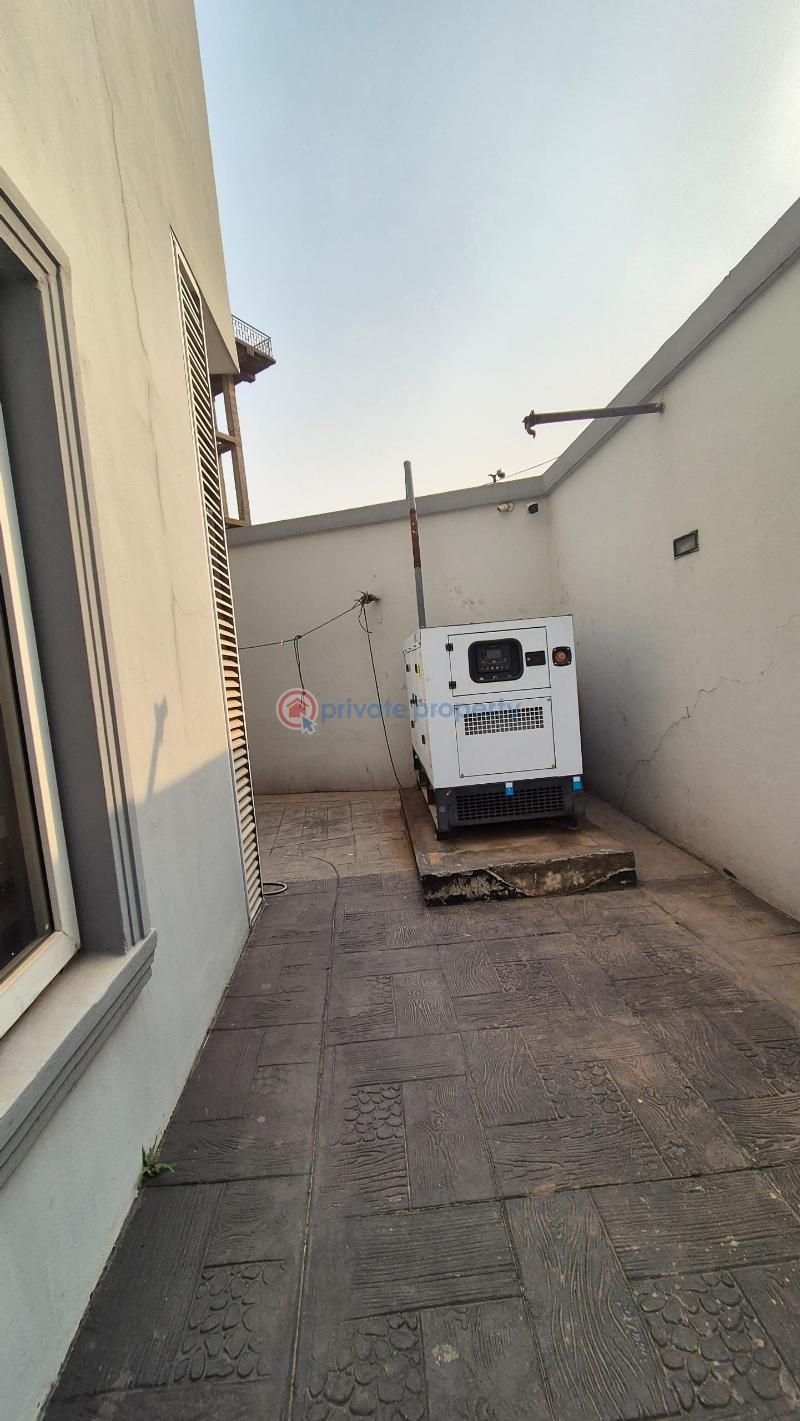 5 bedroom Detached Duplex For Rent Ajao Est, Anthony Village Maryland Lagos - 10