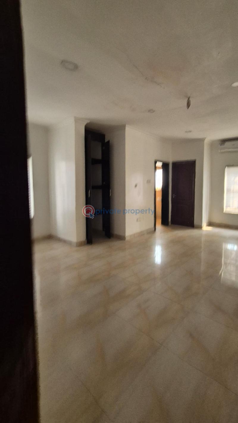 5 bedroom Detached Duplex For Rent Ajao Est, Anthony Village Maryland Lagos - 13
