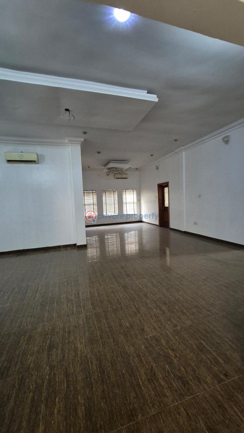 5 bedroom Detached Duplex For Rent Ajao Est, Anthony Village Maryland Lagos - 11