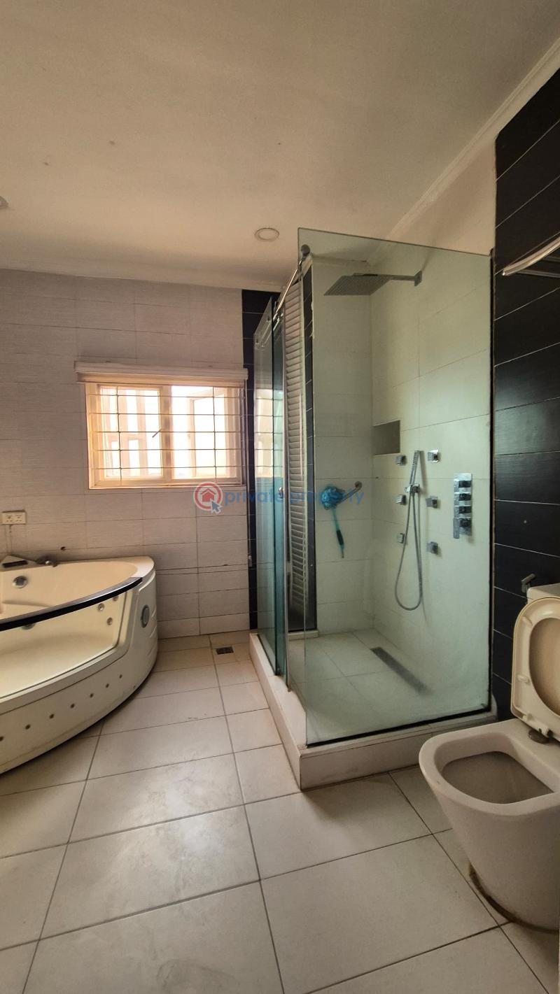5 bedroom Detached Duplex For Rent Ajao Est, Anthony Village Maryland Lagos - 17