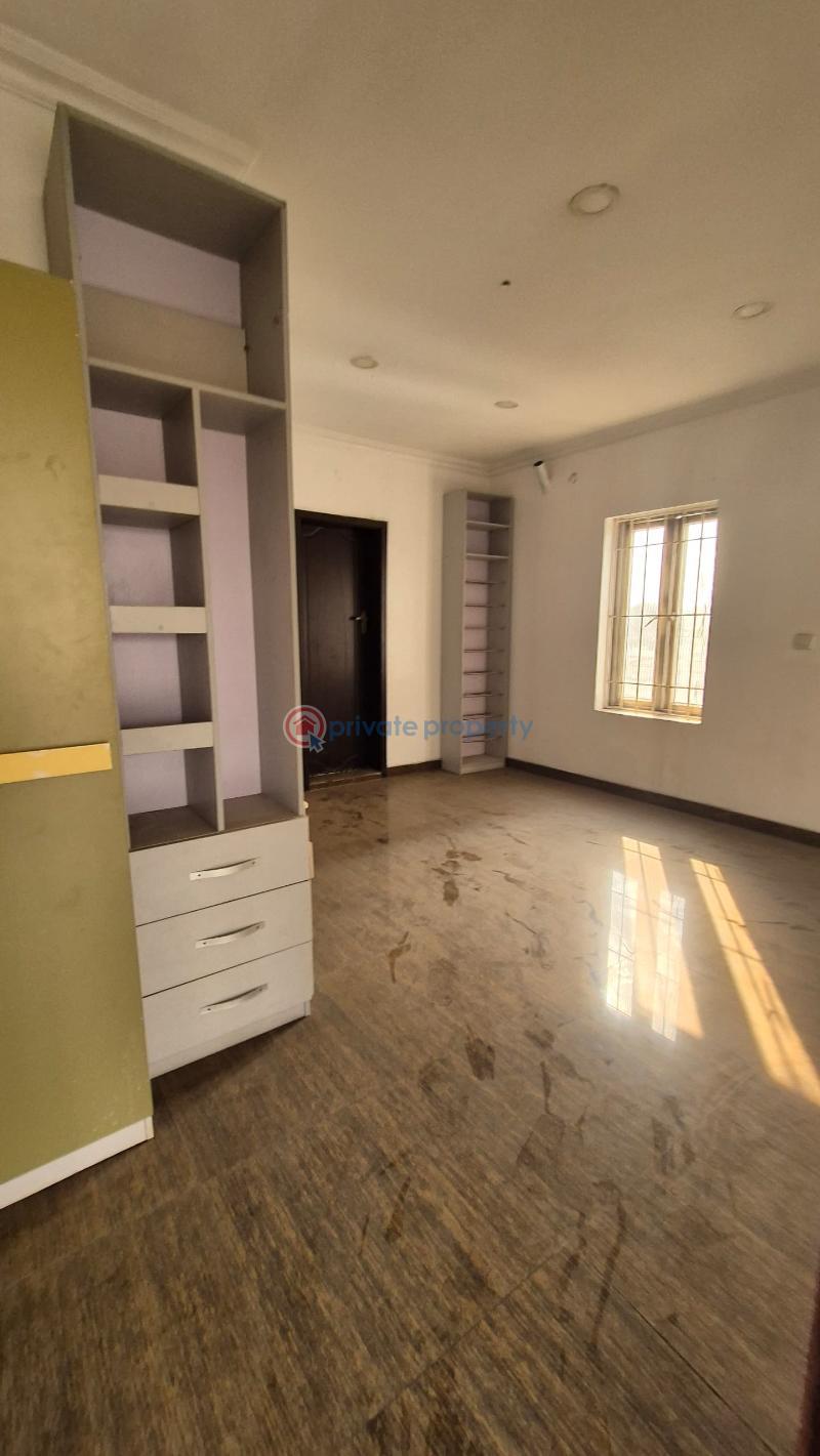 5 bedroom Detached Duplex For Rent Ajao Est, Anthony Village Maryland Lagos - 1