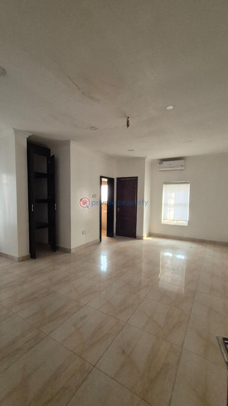 5 bedroom Detached Duplex For Rent Ajao Est, Anthony Village Maryland Lagos - 22