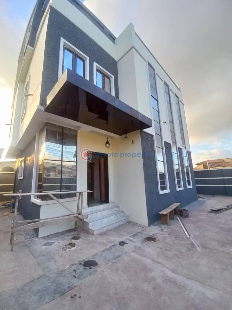 5 bedroom Flat & Apartment For Sale Magodo Gra Phase2 Kosofe/Ikosi Lagos - 2