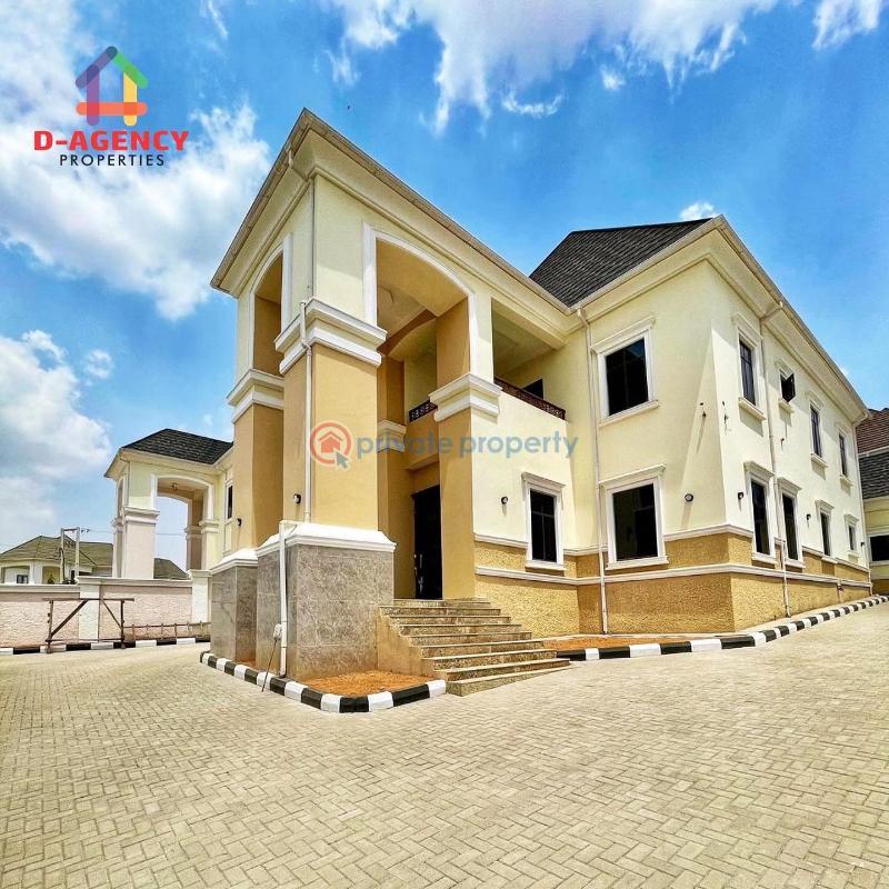 5 bedroom Detached Duplex For Sale Abuja Phase 1  - 0