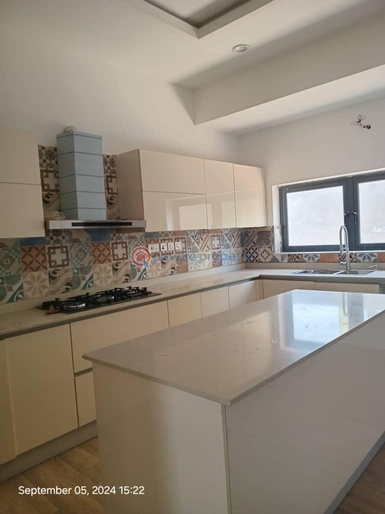 5 bedroom Terraced Duplex For Sale Victoria Island Lagos - 10