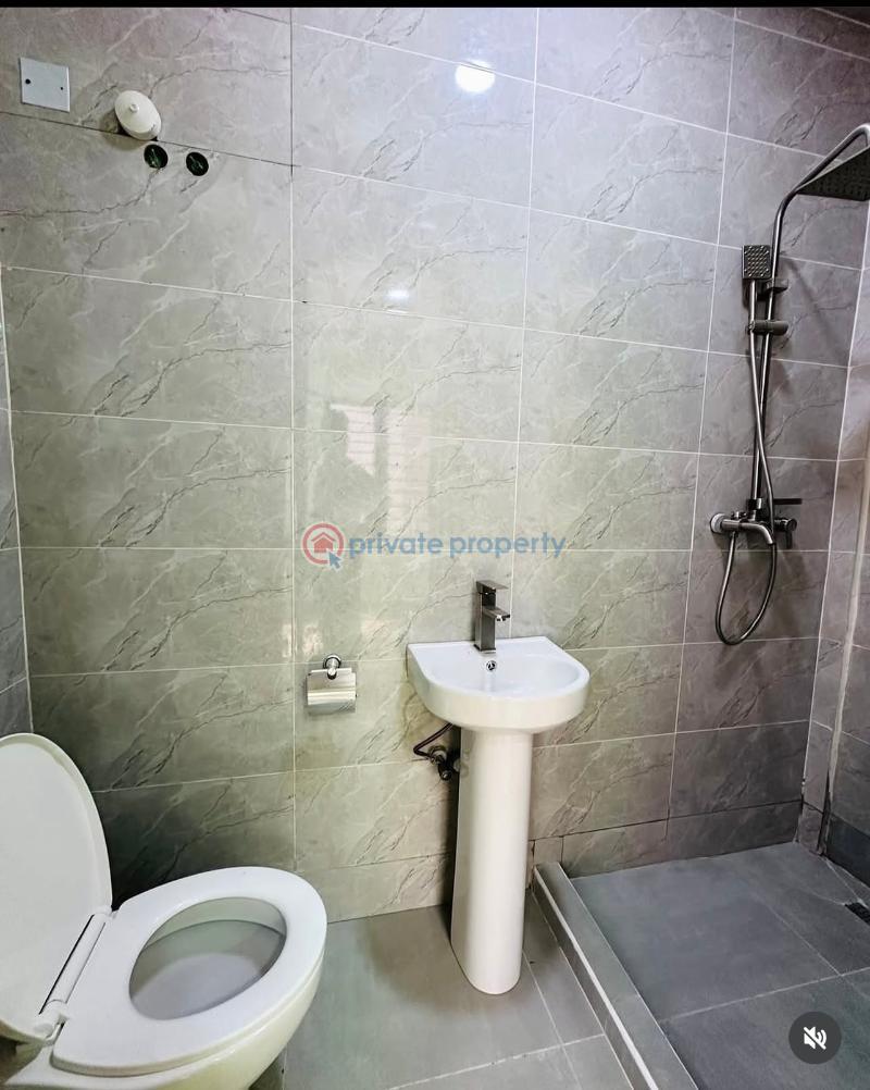 3 bedroom Block Of Flats For Sale Onigbongbo Estate Maryland Mende Maryland Lagos - 5