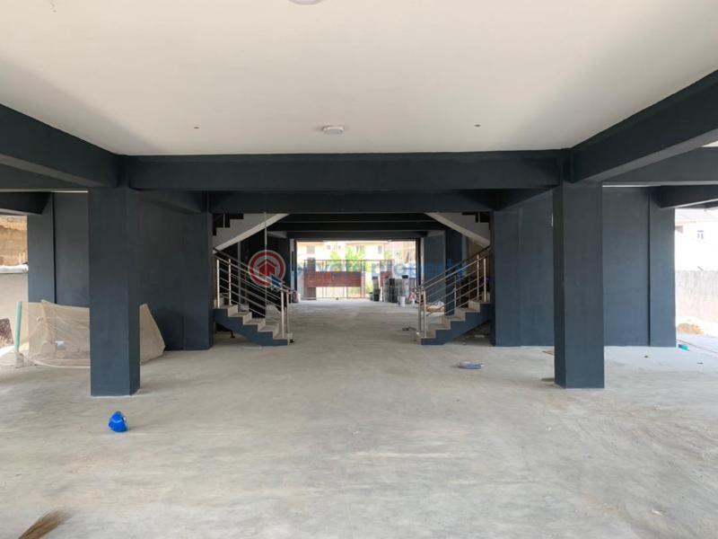 5 bedroom House For Sale Ologolo Lekki Lagos - 4