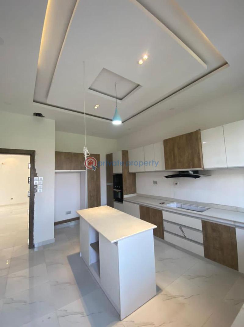 5 bedroom House For Sale Ologolo Lekki Lagos - 4