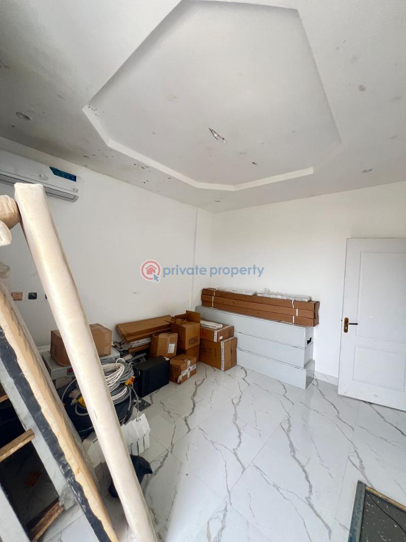 1 bedroom Self Contain For Sale Lekki Lagos - 4