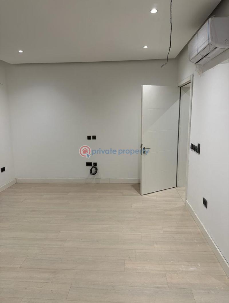 3 bedroom Flat & Apartment For Sale Femi Okunnu, Old Ikoyi Lagos - 9